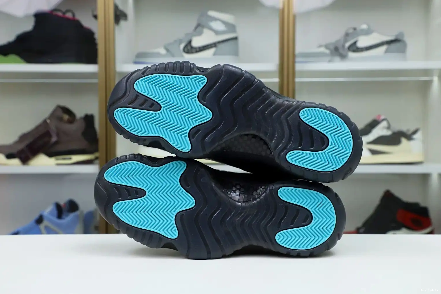 Kimikick 11 AIR JORDAN GAMMA RETRO BLUE 0527